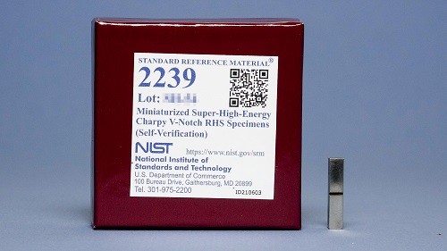 SRM 2239 小型化超高能夏比V型缺口RHS（標準品）